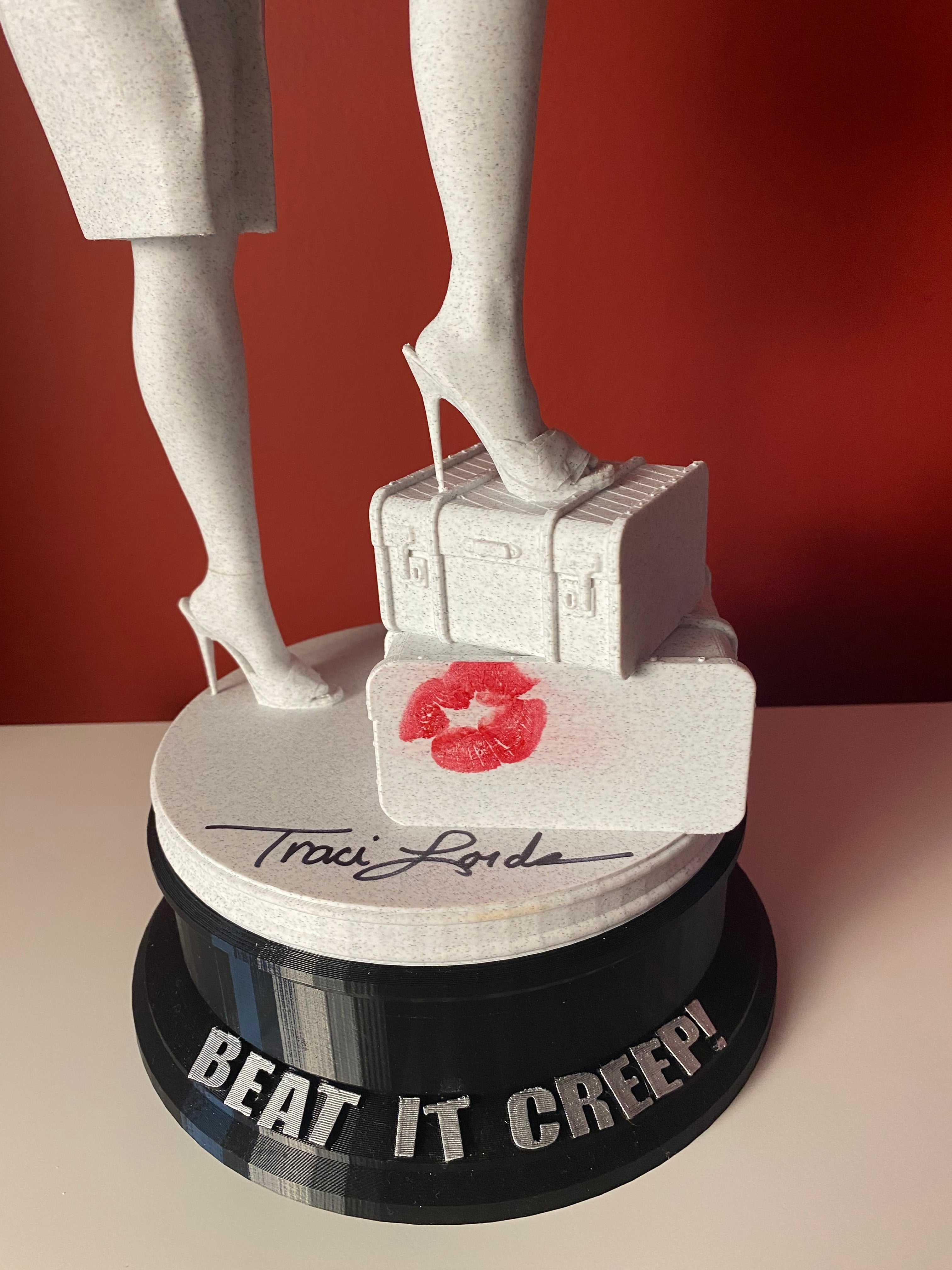 LIMITED EDITION! *** 19 INCH 3D PRINTED "BEAT IT CREEP" STATUE.